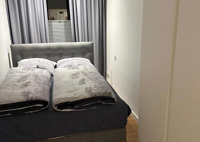 公寓 In Bad Wilhelmshoehe Mit Grossem Balkon Im Gruenen Und Kostenfreien Parkplaetzen *