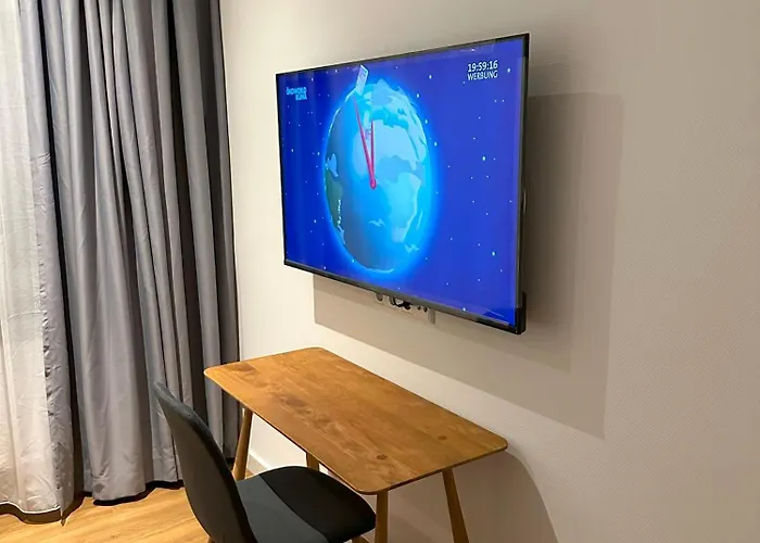 In Bad Wilhelmshoehe Mit Grossem Balkon Im Gruenen Und Kostenfreien Parkplaetzen 卡塞尔